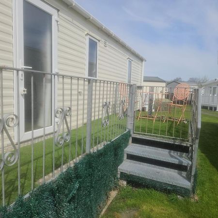Villa 6 Berth On John Fowlers à Berrow Extérieur photo