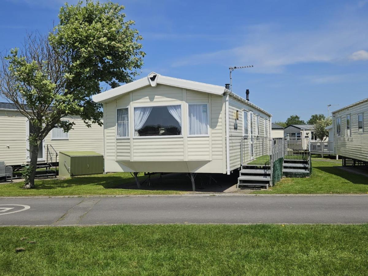 Villa 6 Berth On John Fowlers à Berrow Extérieur photo
