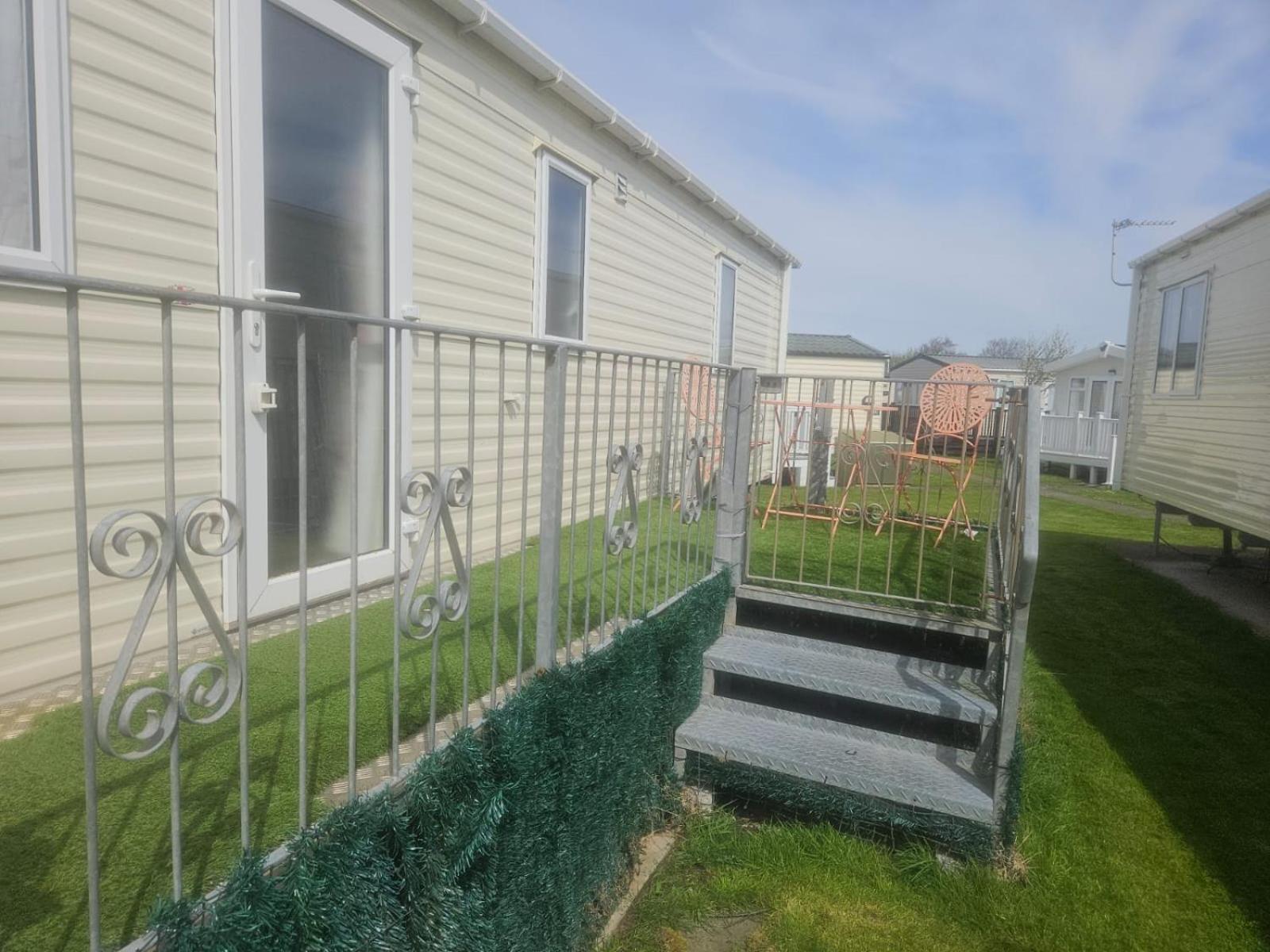 Villa 6 Berth On John Fowlers à Berrow Extérieur photo
